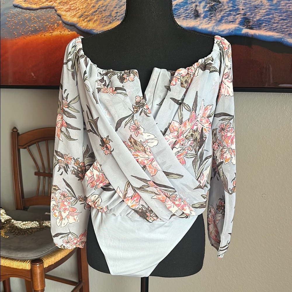 Guess Floral Off-Shoulder Bodysuit